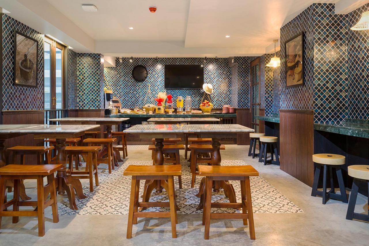 Foodotel Bangkok Eksteriør bilde